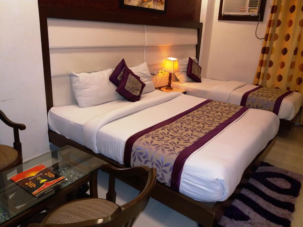Hotel Station View Opposite New Delhi Railway Экстерьер фото