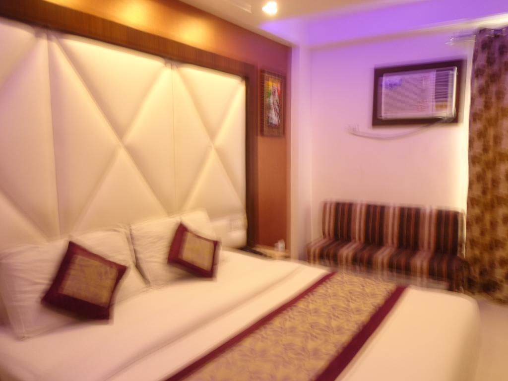 Hotel Station View Opposite New Delhi Railway Экстерьер фото