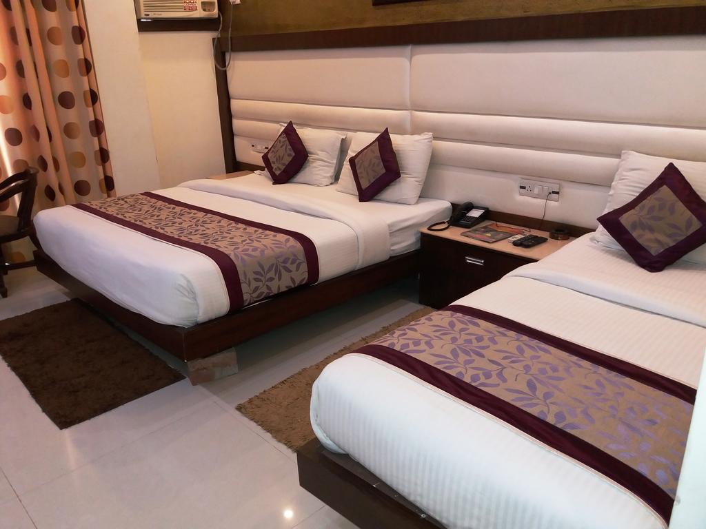 Hotel Station View Opposite New Delhi Railway Экстерьер фото